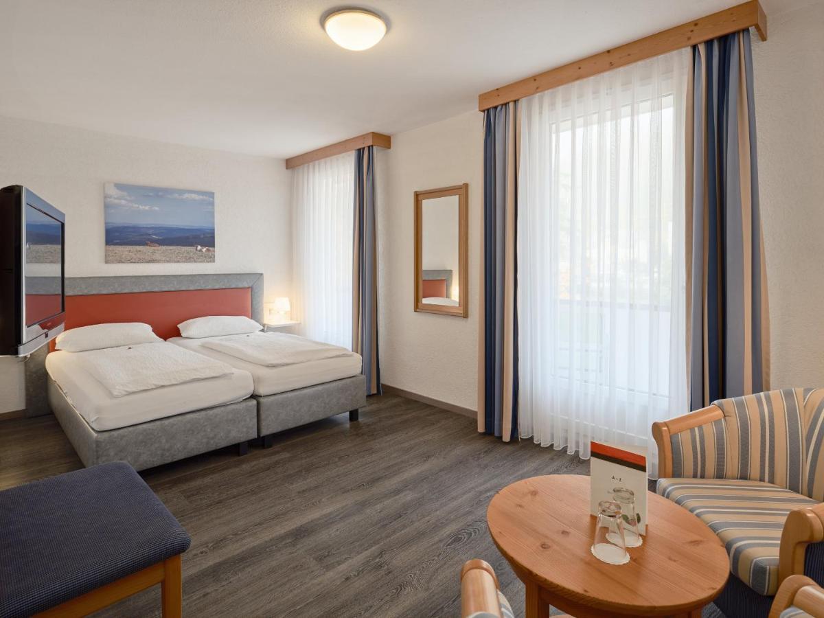 Gaestehaus Waldeck تيتيسي نيوستادت المظهر الخارجي الصورة
